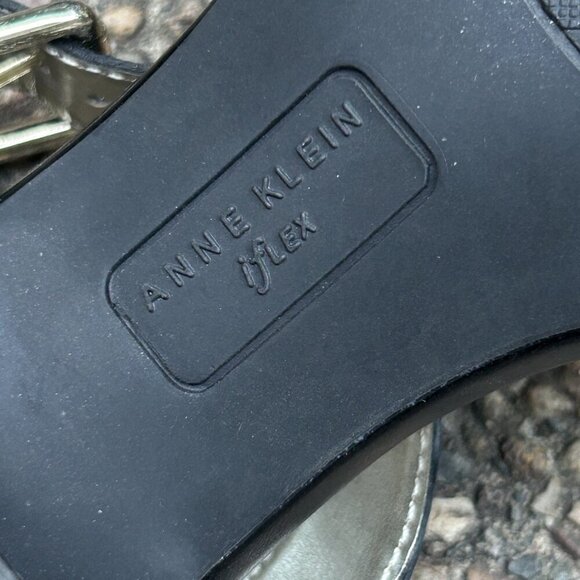 Anne Klein Petrona Black and White Block Heel Strappy Open Toe Sandals Size 7 - Picture 8 of 9